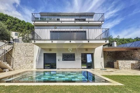 Villa i Menton, Alpes-Maritimes, Menton - € 1.150.000 | Ref: A06111 - foto 2