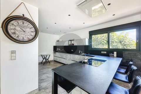 Villa i Menton, Alpes-Maritimes, Menton - € 1.150.000 | Ref: A06111 - foto 23