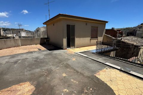 Villa a Modica, Ragusa, Modica - € 80.000 | Ref: L 2159 F - foto 42