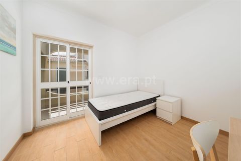 Villa a Oeiras, Lisbon, Oeiras - € 1.220.000 | Ref: 056260054 - foto 7