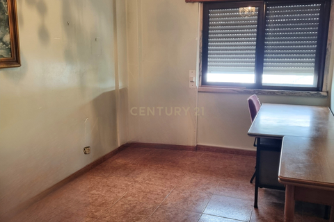 Lejlighed i Amadora, Lisbon, Amadora - € 350.000 | Ref: C0246-03538 - foto 19