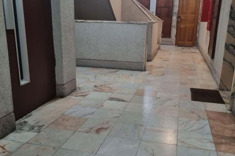 Lejlighed i Amadora, Lisbon, Amadora - € 350.000 | Ref: C0246-03538 - foto 27