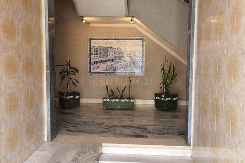 Lejlighed i Amadora, Lisbon, Amadora - € 350.000 | Ref: C0246-03538 - foto 30