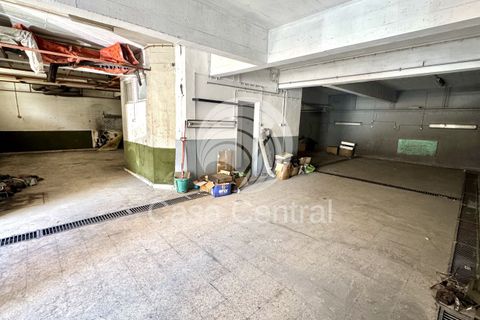 Erhvervsejendom i Amadora, Lisbon, Amadora - € 240.000 | Ref: CC-010260254-Loja - foto 4