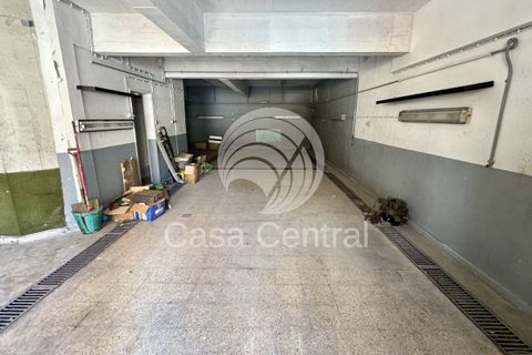 Erhvervsejendom i Amadora, Lisbon, Amadora - € 240.000 | Ref: CC-010260254-Loja - foto 9