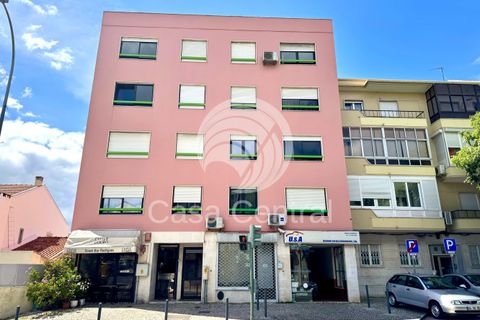 Erhvervsejendom i Amadora, Lisbon, Amadora - € 240.000 | Ref: CC-010260254-Loja - foto 15