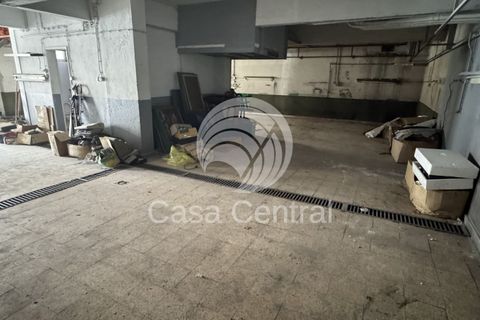 Erhvervsejendom i Amadora, Lisbon, Amadora - € 240.000 | Ref: CC-010260254-Loja - foto 24