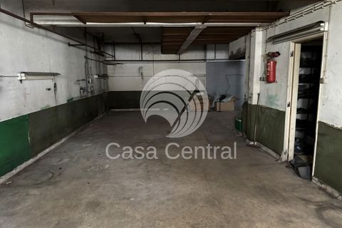 Erhvervsejendom i Amadora, Lisbon, Amadora - € 240.000 | Ref: CC-010260254-Loja - foto 30