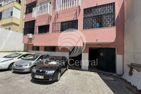Erhvervsejendom i Amadora, Lisbon, Amadora - € 240.000 | Ref: CC-010260254-Loja - foto 31