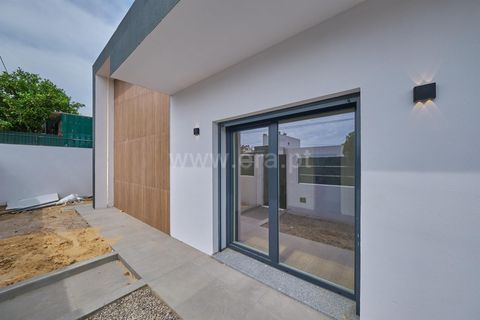 Villa i Seixal, Setubal, Seixal - € 550.000 | Ref: 270260059 - foto 35
