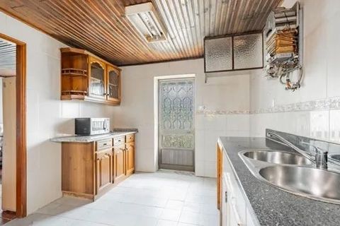 Byhus i Guimaraes, Braga, Guimaraes - € 149.000 | Ref: MOR-00008 - foto 14