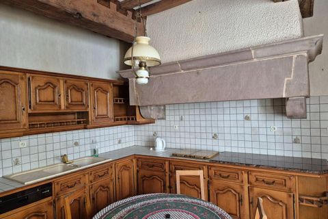 Villa a Conflans-sur-Lanterne, Haute-Saone, Conflans-sur-Lanterne - € 159.000 | Ref: 447-BES - foto 4