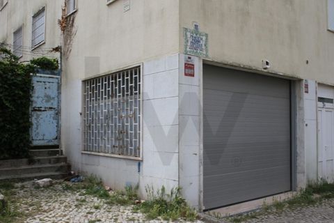 Erhvervsejendom i Amadora, Lisbon, Amadora - € 135.000 | Ref: KWPT-032395 - foto 2