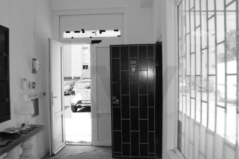 Erhvervsejendom i Amadora, Lisbon, Amadora - € 135.000 | Ref: KWPT-032395 - foto 12