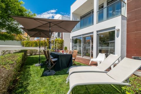 Villa i Carcavelos, Lisbon, Carcavelos - € 1.690.000 | Ref: PROP-34689 - foto 2