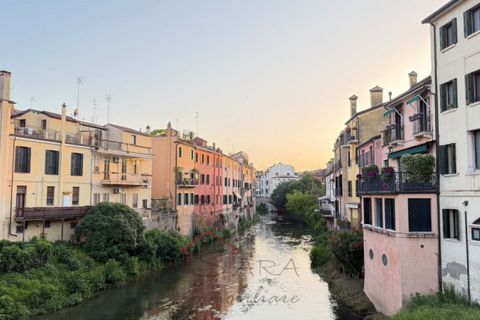 Garage i Padua, Padua, Padua - € 85.000 | Ref: V1121 - foto 1