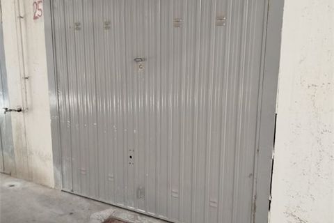 Parkeringsplads i Carpi, Modena, Carpi - € 10.000 | Ref: BHQ-970 - foto 4