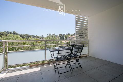 Lejlighed i Marseille, Bouches-du-Rhone, Marseille - € 299.000 | Ref: WE7W-8EK-VEX - foto 1