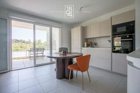 Lejlighed i Marseille, Bouches-du-Rhone, Marseille - € 299.000 | Ref: WE7W-8EK-VEX - foto 4