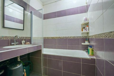 Lejlighed i Marseille, Bouches-du-Rhone, Marseille - € 117.900 | Ref: XSLZ-75P-NO6 - foto 8
