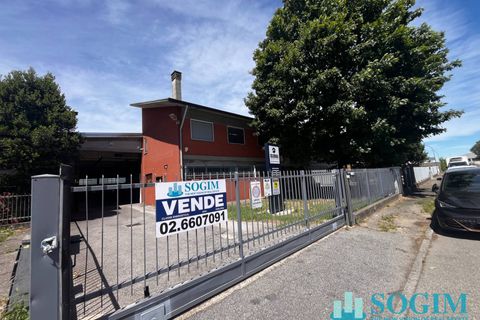 Erhvervsejendom i Opera, Milan, Opera - € 840.000 | Ref: MO533882 - foto 1