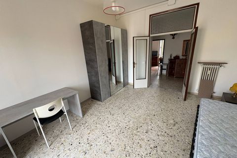 Apartament a Pisa, Pisa, Pisa - € 300/mes | Ref: 2025207 - foto 3
