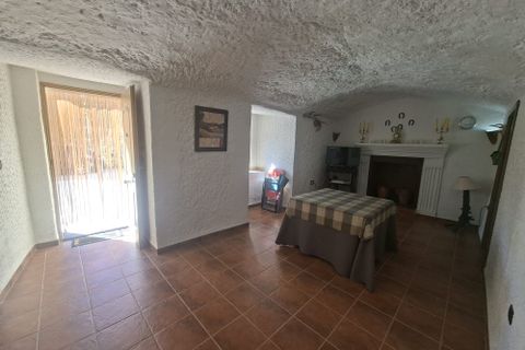 Cave house i Caniles, Granada, Caniles - € 178.000 | Ref: IZ-658-G - foto 2