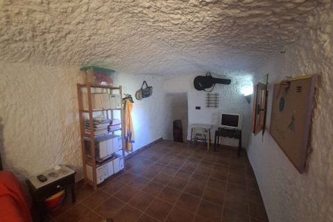Cave house i Caniles, Granada, Caniles - € 178.000 | Ref: IZ-658-G - foto 9