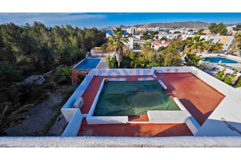 Villa a Cala de Bou, Ibiza, Cala de Bou - € 1.500.000 | Ref: R&amp;amp;I-CAS_817 - foto 6