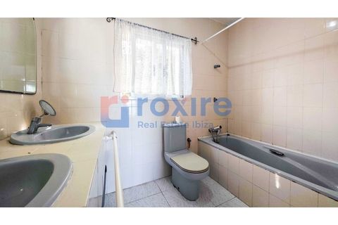 Villa a Cala de Bou, Ibiza, Cala de Bou - € 1.500.000 | Ref: R&amp;amp;I-CAS_817 - foto 32