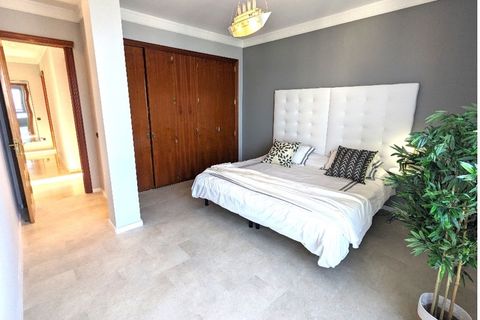 Lejlighed i Benidorm, Alicante, Benidorm - € 1.700.000 | Ref: LF-22172 - foto 39