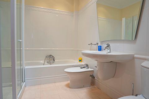 Lejlighed i Benidorm, Alicante, Benidorm - € 1.700.000 | Ref: LF-22172 - foto 44