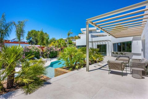 Villa in Orihuela Costa, Alicante - foto 2
