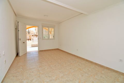 Byhus i Playa Flamenca, Alicante, Playa Flamenca - € 215.000 | Ref: VC3953 - foto 6