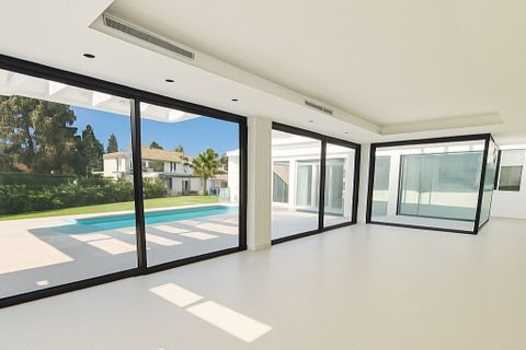 Villa a Mijas Costa, Malaga, Mijas Costa - € 2.548.000 | Ref: SPCRM5119 - foto 6
