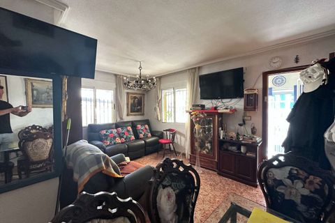 Bungalow i Orihuela, Alicante, Orihuela - € 239.500 | Ref: B-3511 - foto 9