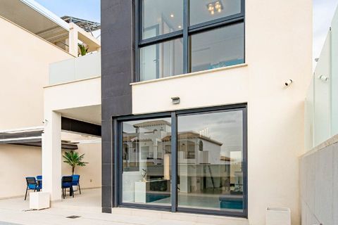 Villa i Punta Prima, Alicante, Punta Prima - € 650 000 | Ref: 32935 - foto 21