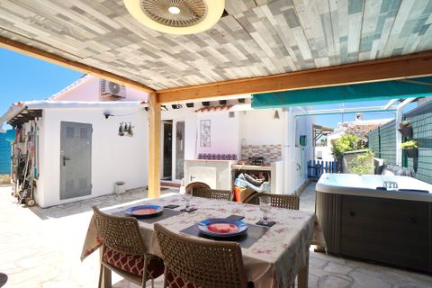 Villa a Moraira, Alicante, Moraira - € 435.000 | Ref: H-1982-AMBE - foto 24