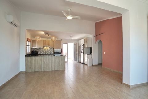 Villa i Moraira, Alicante, Moraira - € 429 000 | Ref: H-1982-AMBE - foto 15