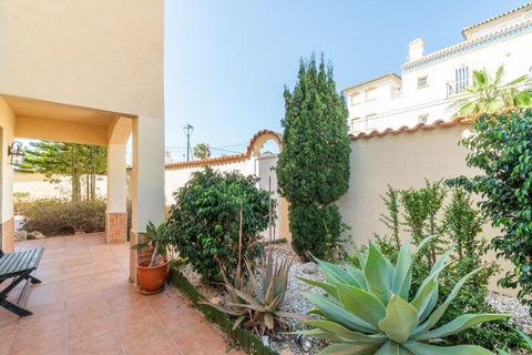 Villa a Torrevieja, Alicante, Torrevieja - € 859.000 | Ref: 31013 - foto 7