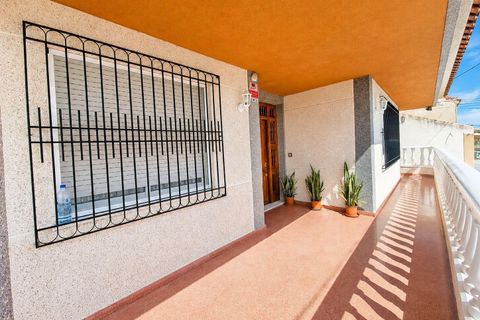 Villa a Beniel, Murcia, Beniel - € 280.000 | Ref: SS00-608J - foto 9