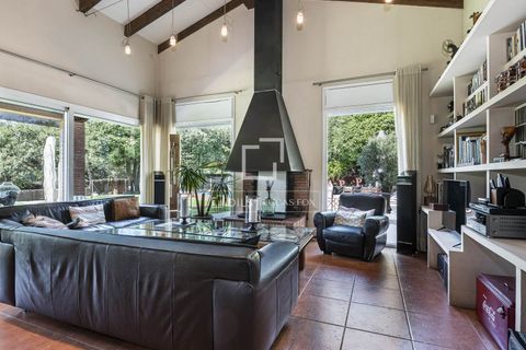 Villa a Valldoreix, Barcelona, Valldoreix - € 1.980.000 | Ref: STC69816 - foto 10