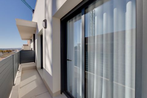 Villa i Torrevieja, Alicante, Torrevieja - € 585.000 | Ref: 55505467-01 - foto 2