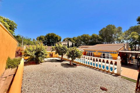 Villa a Torrevieja, Alicante, Torrevieja - € 420.000 | Ref: AG19MLSC2023191 - foto 7