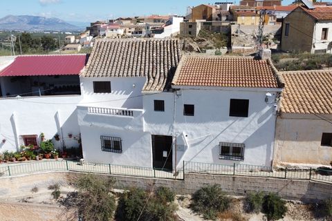Cave house i Caniles, Granada, Caniles - € 75.000 | Ref: v3152 - foto 1