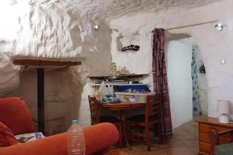 Cave house i Caniles, Granada, Caniles - € 75.000 | Ref: v3152 - foto 12