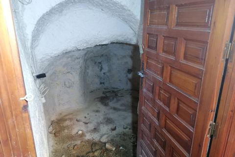 Landsbyhus i Caniles, Granada, Caniles - € 70.000 | Ref: v3156 - foto 24