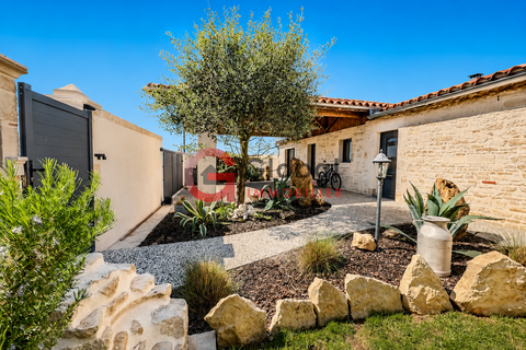 Villa i Benet, Vendee, Benet - € 450.000 | Ref: 8059 - foto 15