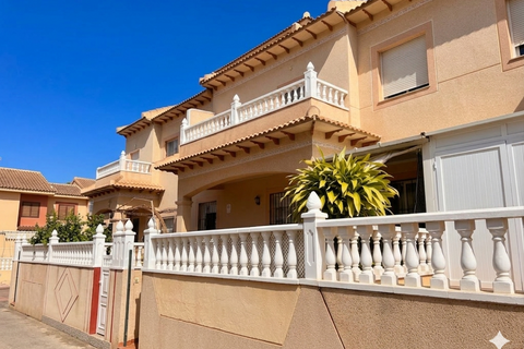 Villa i Torrevieja, Alicante - foto 1