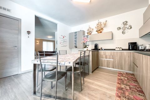 Villa a Leggiuno, Varese, Leggiuno - € 670.000 | Ref: T2145 - foto 12